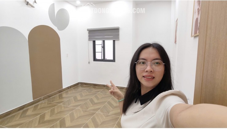 Xe hơi tới nhà ngay Lê Thúc Hoạch, nhà 52m2 full nội thất chỉ nhỉnh 5Đ